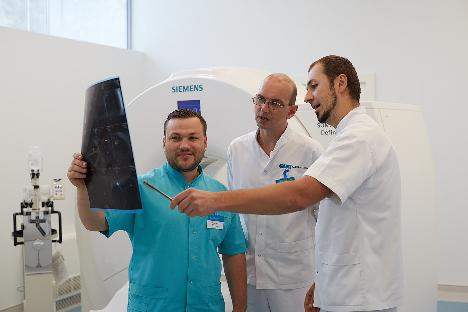 „Computer Tomografie cu rezoluţie înaltă a plămânilor”